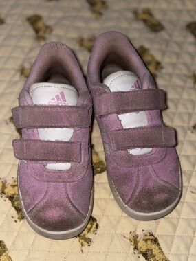 Toddler Adidas Velcro Suede Sneakers🌵10k